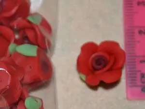 Троянда фімо