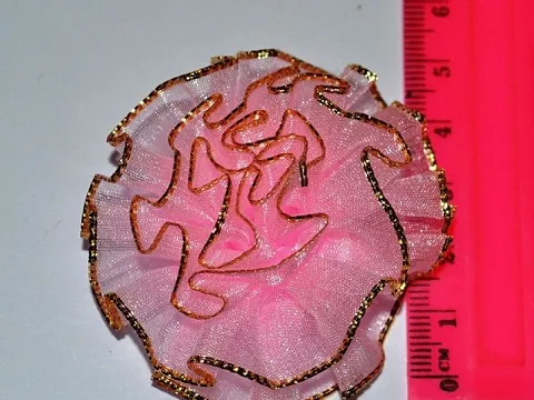 Квітка з органзи