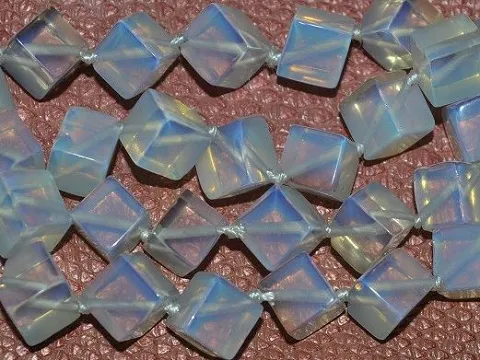 лунный камень укр
