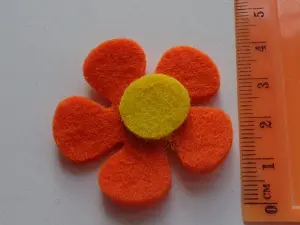 Аплікація-квітка