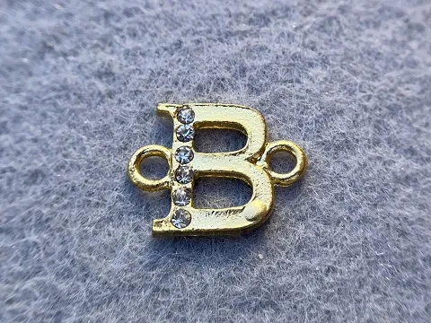 Розділювач Букви