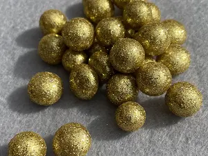 Шарики пенопластовые с глиттером