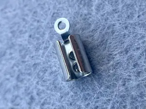 Затискач 6x4мм