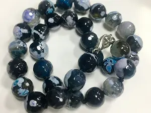 Агат гранённый