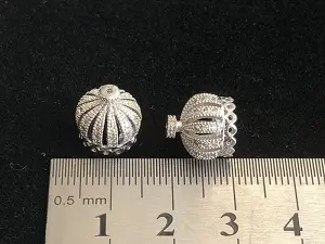 Колпачки-короны