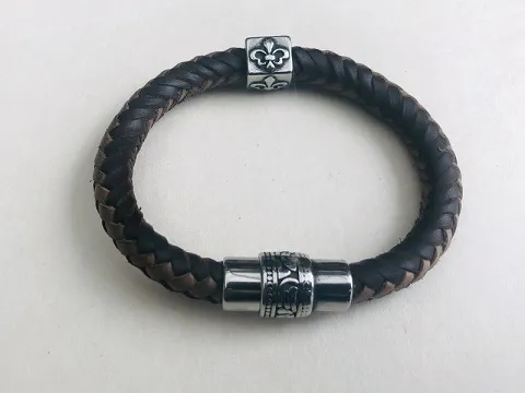 Браслет из кожи