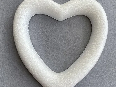 Заготівля з пінопласту-серце 19см