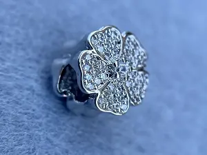 Бусина Цветок