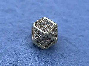 Бусина