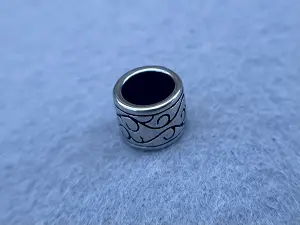 Бусина