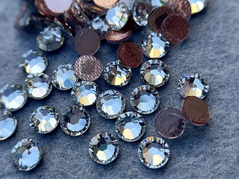 Клейові стрази Swarovski (HotFix) ss 16 /100шт