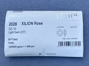 Клейові стрази Swarovski (HotFix) ss 16 /100шт