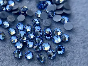 Клейові стрази Swarovski (HotFix) ss 6 /100шт