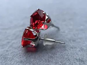 Сережки гвоздики