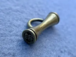 Замок із нержавіючої сталі