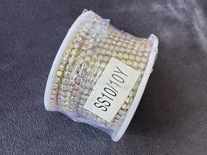 Стрічка стразова SS 10 crystal AB