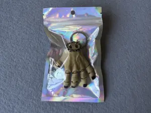 Брелок Рука надрукована на 3Д принтері