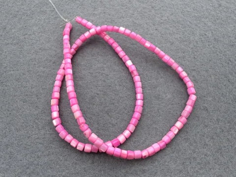 Перламутр кольоровий - 3*4 мм