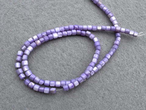 Перламутр кольоровий - 3*4 мм