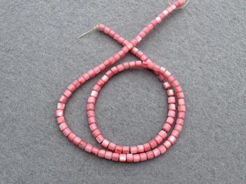 Перламутр кольоровий - 3*4 мм