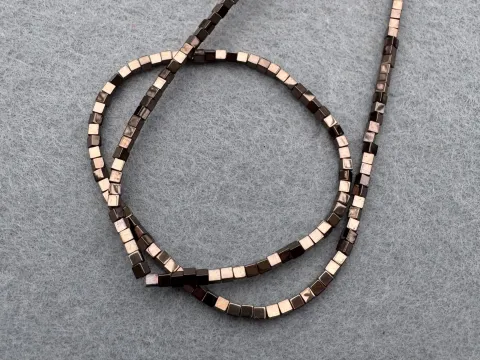 Гематит Кубик - 2мм