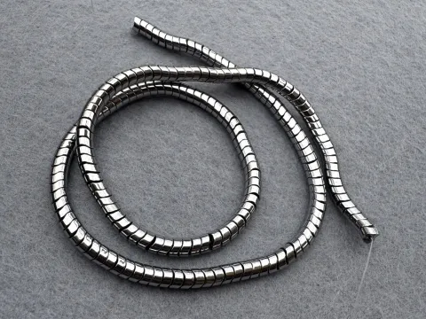 Гематит Фігурний – 4 мм