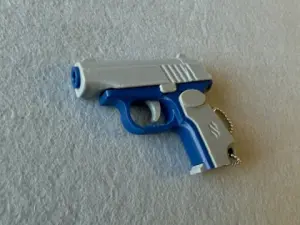 Брелок Пістолет надрукований на 3Д принтері